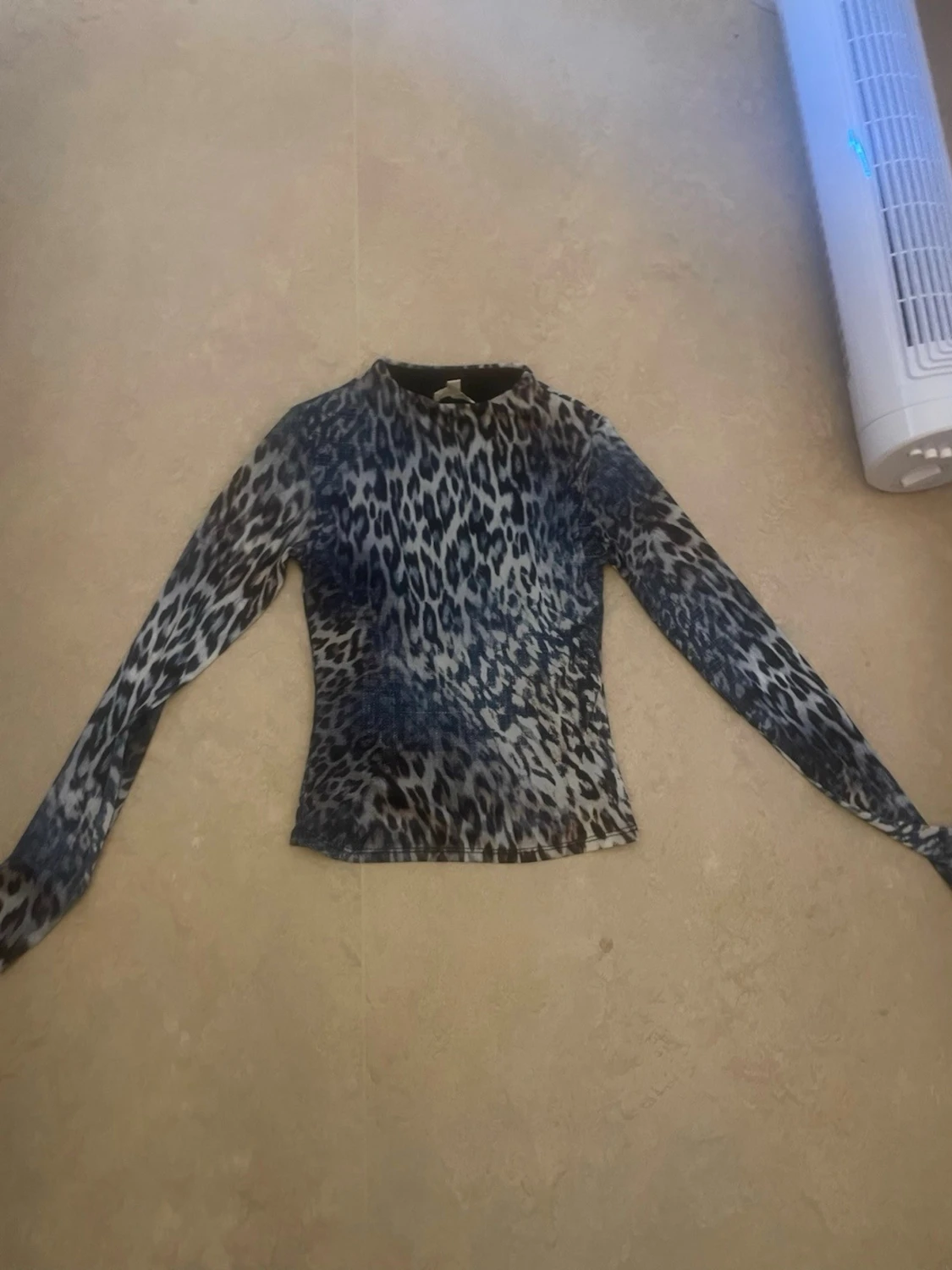 Leopardmönstrad mesh topp