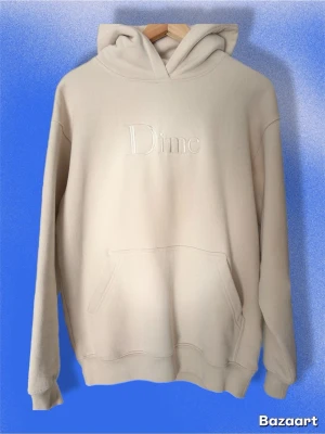 DIME Hoodie - DIME hoodie i väldigt bra skick. Använts mellan 1-5 gånger. ( original ). 