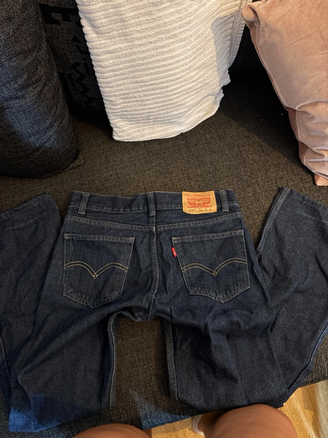 Mörkblå Levi's  jeans - 1