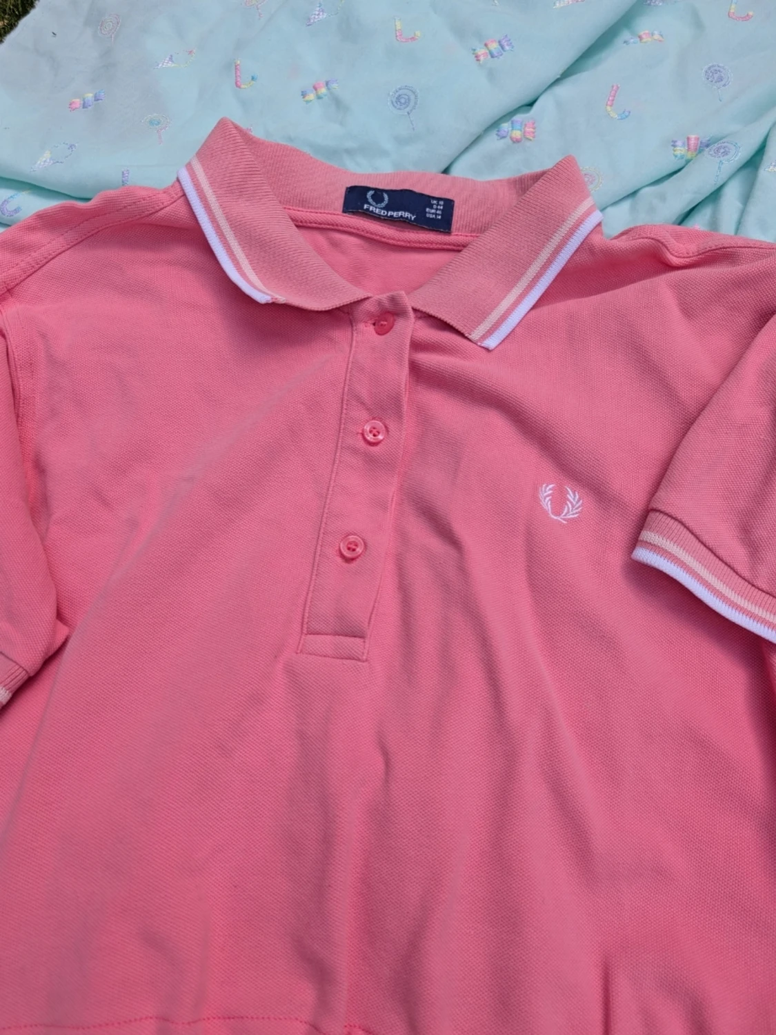 Rosa croppad pikétröja Fred Perry - 1
