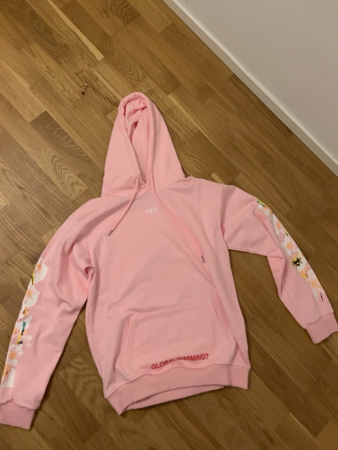 Rosa Off-White hoodie med blommor - 1