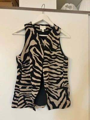 Zebra väst🦓 - Använd en gång.