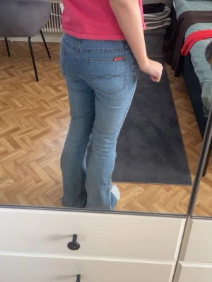 Blå bootcut jeans  - Blå bootcut jeans från Mudd  🩷🩷