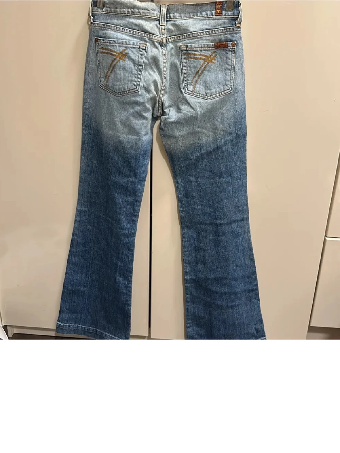Blå bootcut jeans från 7 For All Mankind - 1