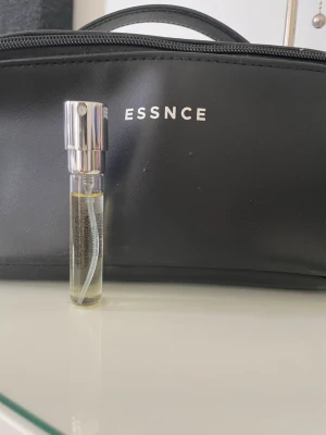 Essnce parfym 80ml  - •Essnce parfym i doften av Tarte au citron 