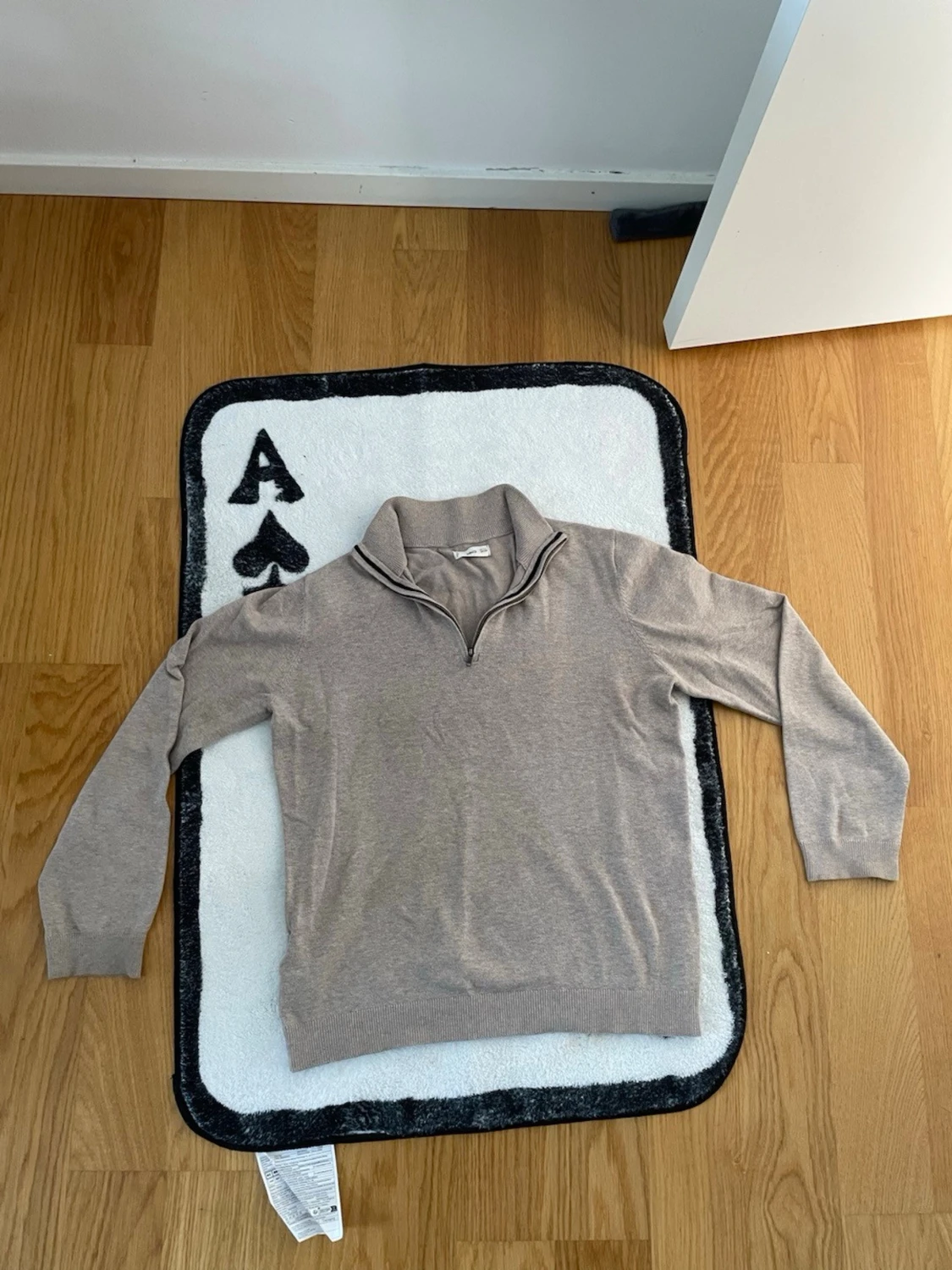 Beige halvzip tröja från MNG