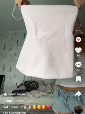 Rosa tub topp - Rosa Tube top från Zara, den har blivit lite urtvättad