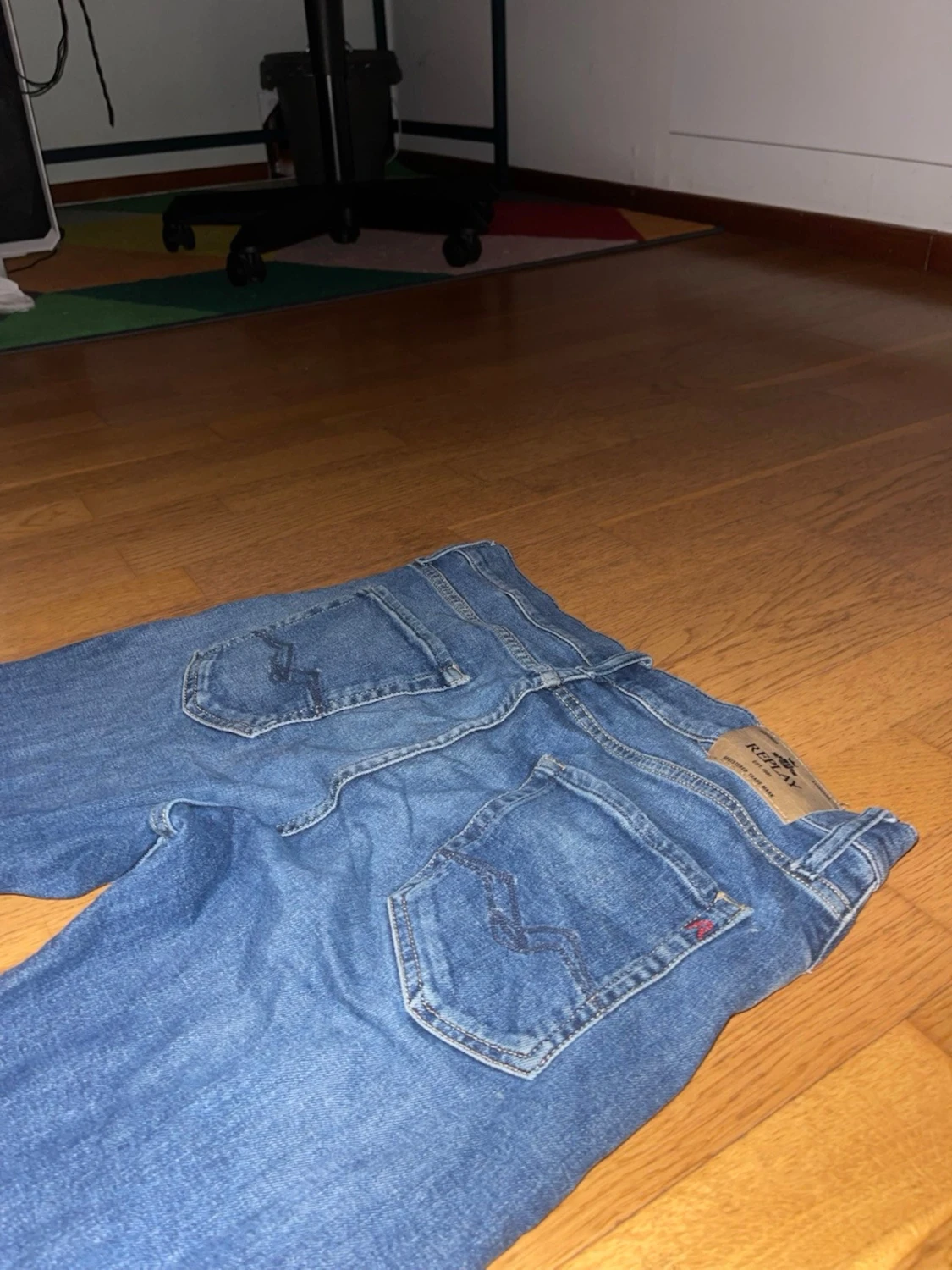 Blå raka jeans från Replay - 3