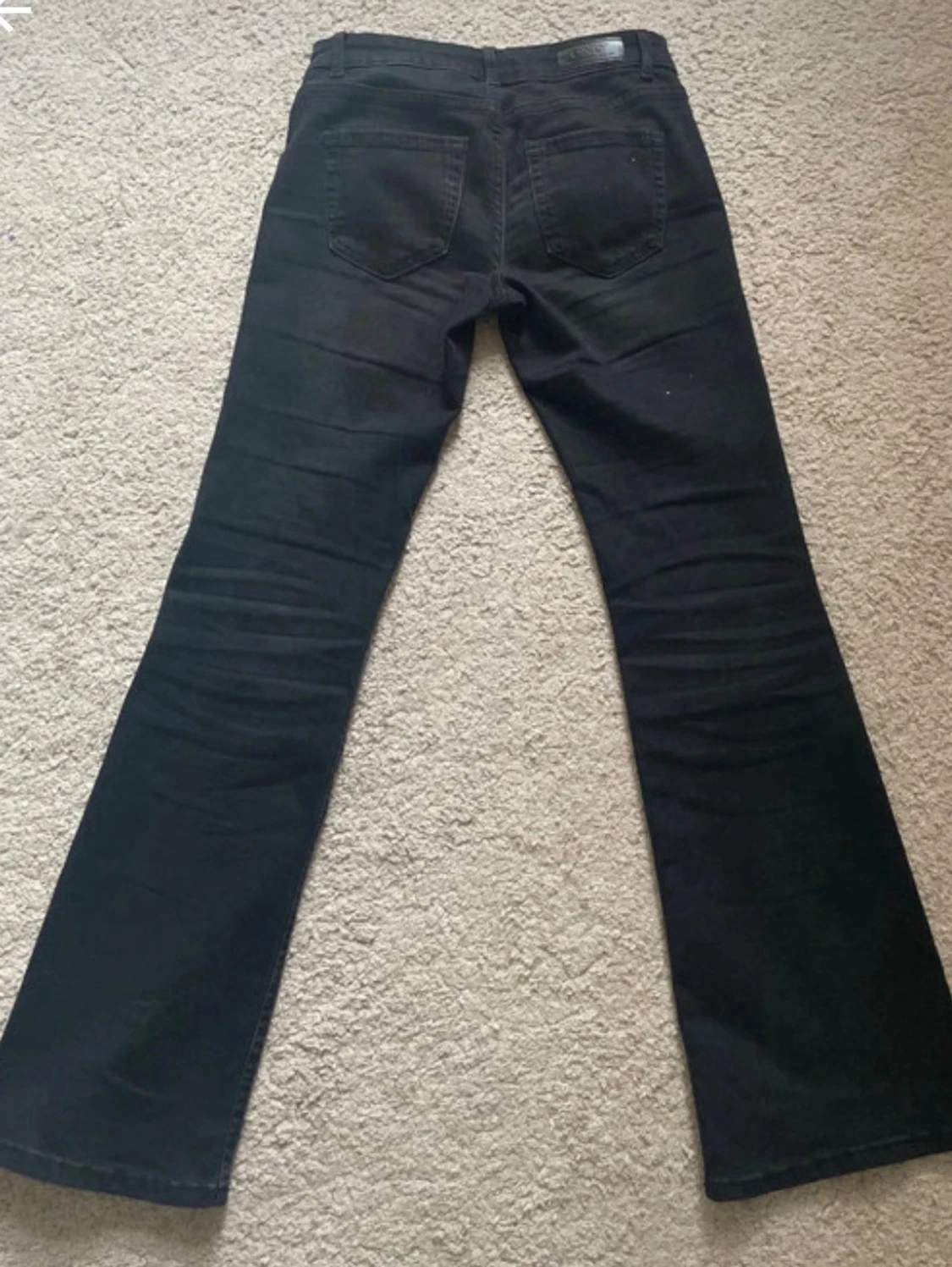 Svarta bootcut jeans från ONLY - 1