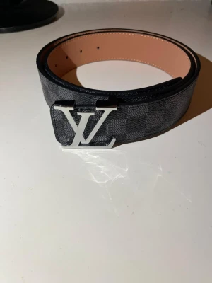 Märke belte - Helt nytt belte Inga skador 110cm