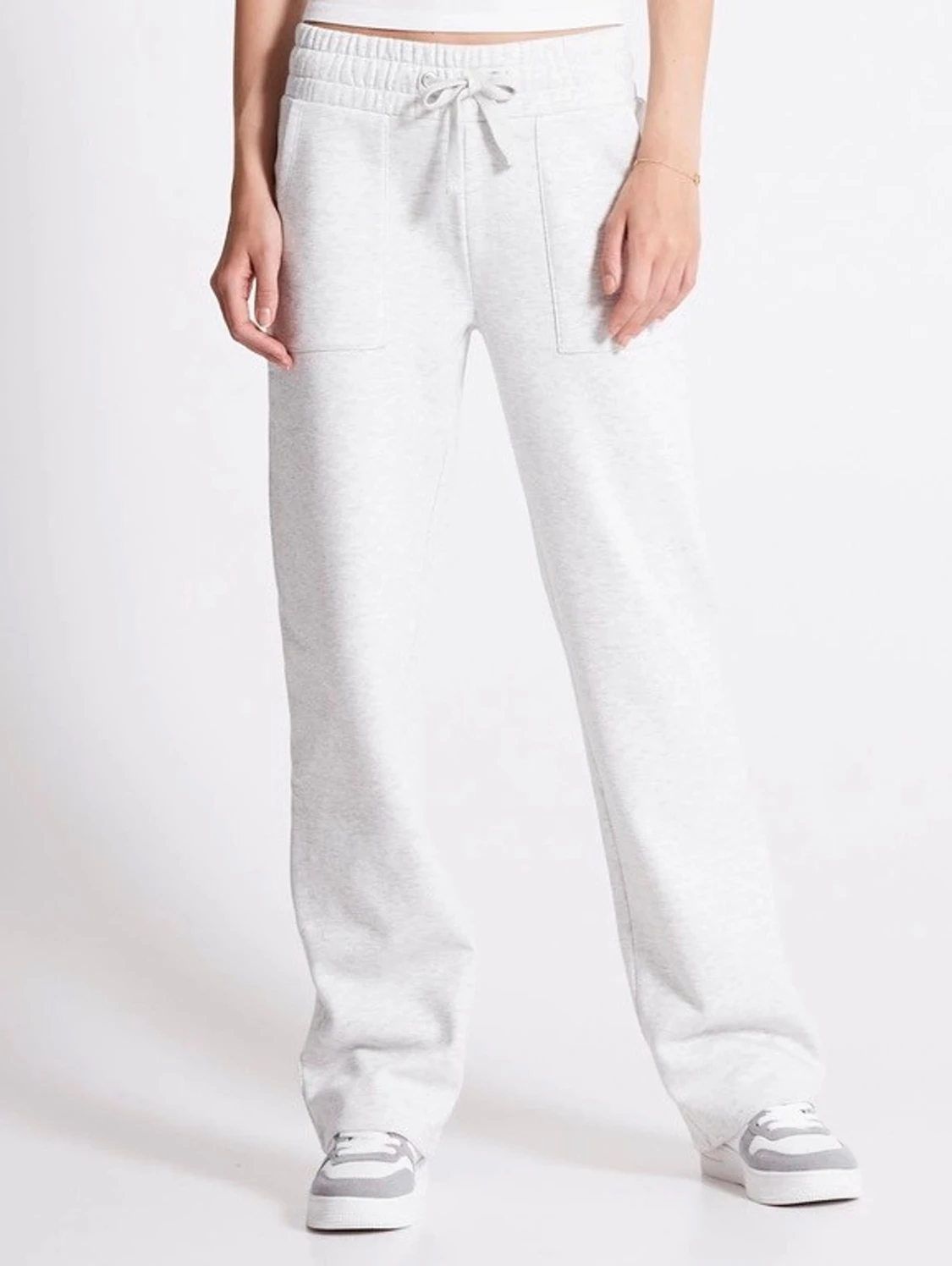 Gråa mjukisbyxor med raka ben