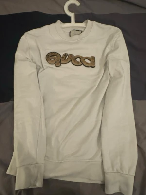 GG Tröja - GG sweatshirt unik och stilig till billigt pris