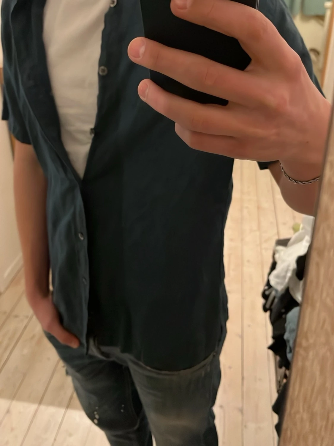 Bundle med 3 tröjor och 2 skjortor för sjukt bra pris - 2