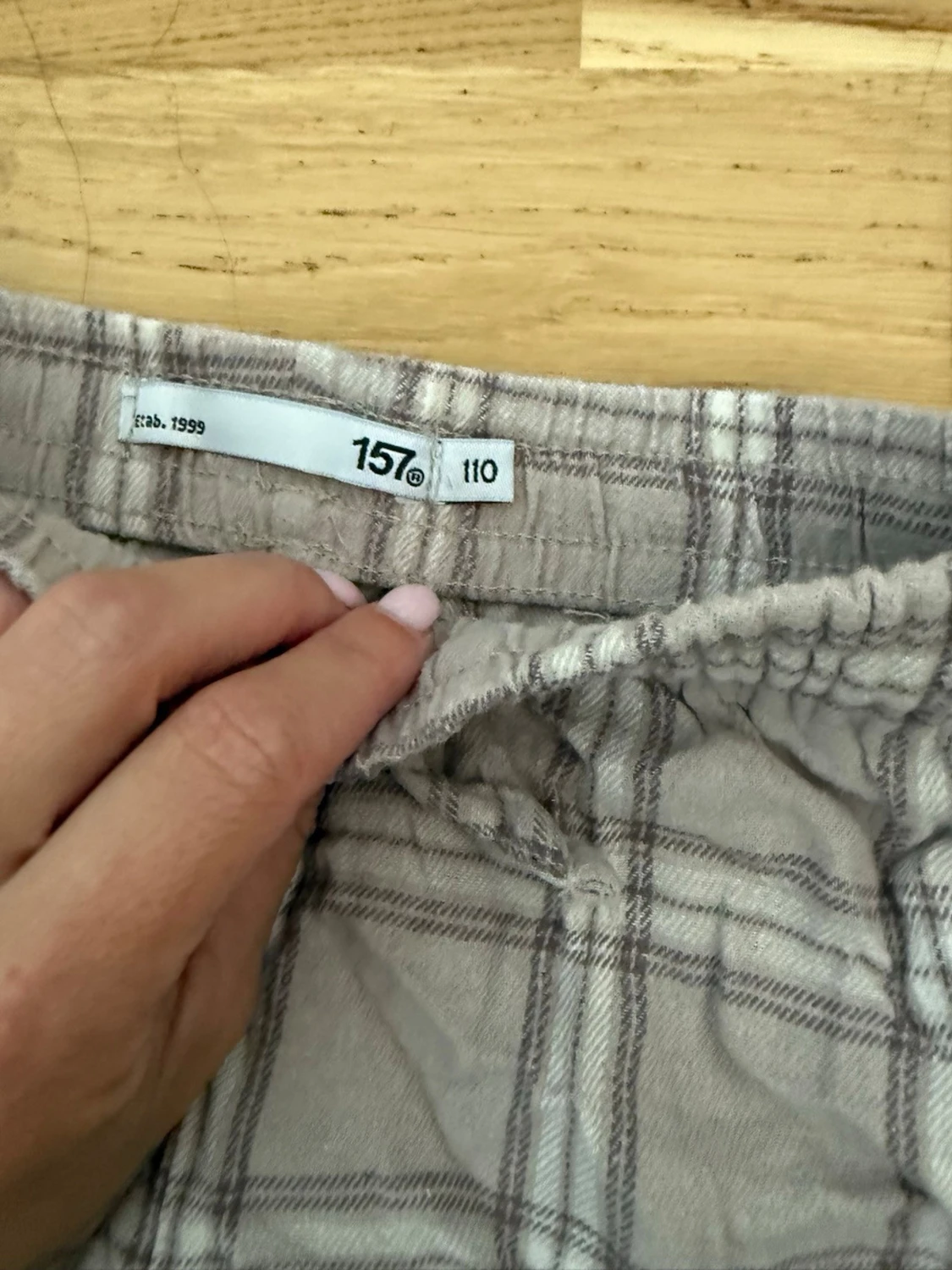 Rutiga pyjamasbyxor från 157 - 1