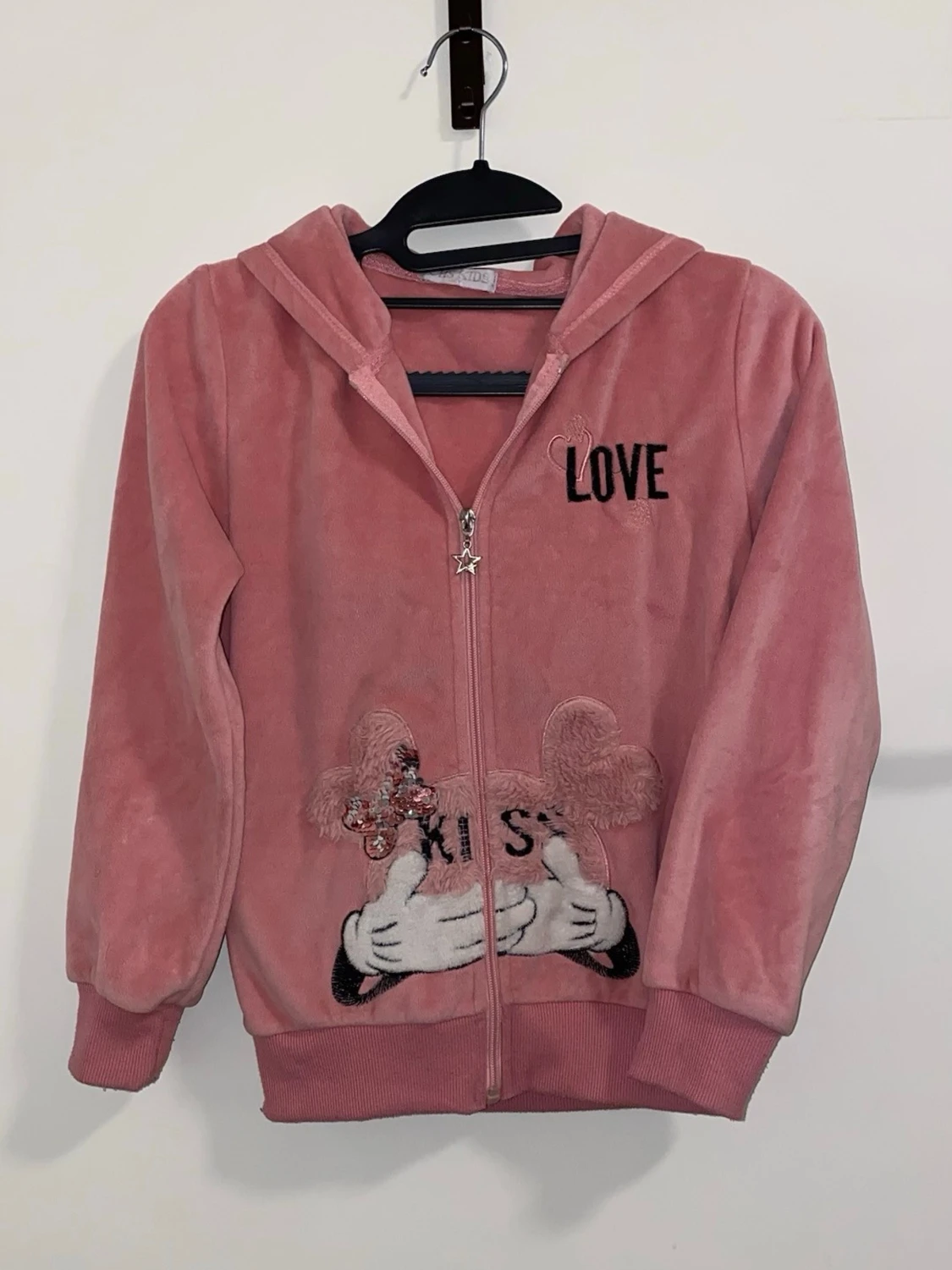 Rosa hoodie med LOVE- och KISS-tryck