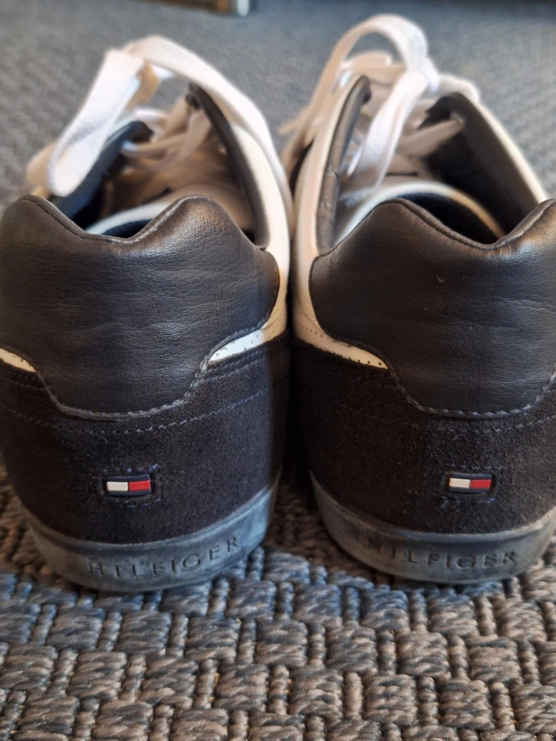 Tommy Hilfiger skor strl 44 - 2