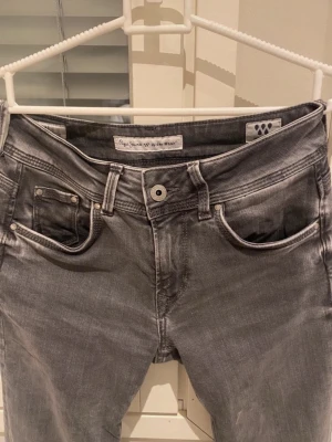 Pepe jeans - slim fit  - Pepe jeans in size 36. Low waisted. Ask for more pictures.