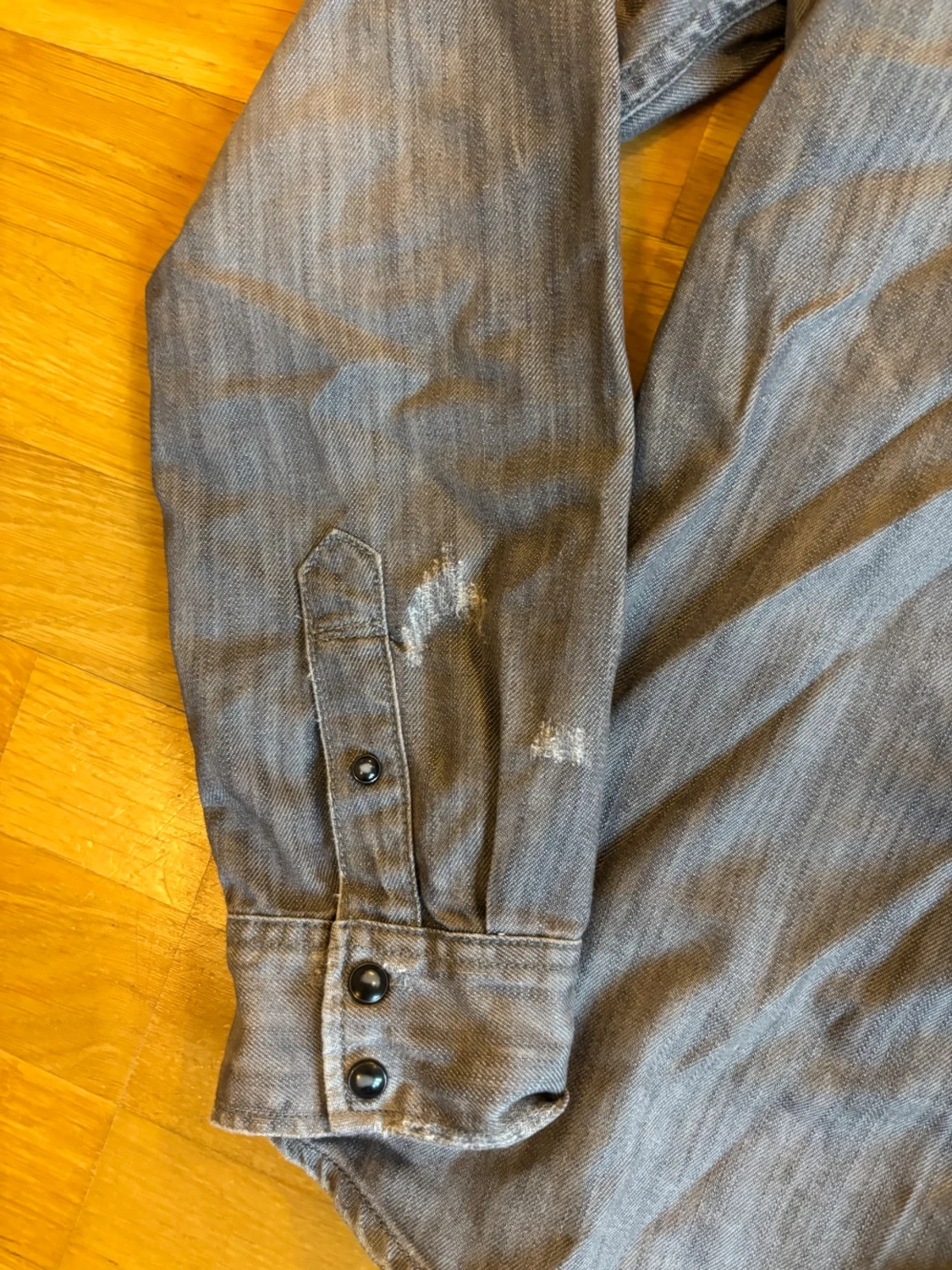 Grå skjorta från AllSaints - 4