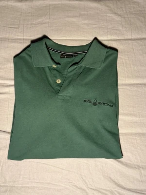 Sail Racing piké - Piké från Sail Racing i storlek S. Priset kan diskuteras!