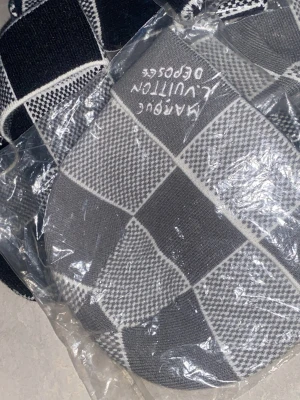 Armband och mössor  - Armband och mössor 