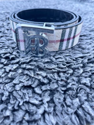 bälte - 10/10 skick, 110cm