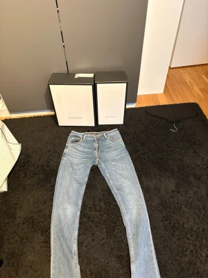 Nudie jeans  - modell| skinny lin| skick 9,5/10 storlek 29-30| Pm för mer info!