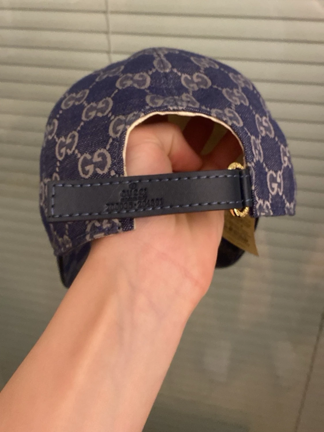 Mörkblå keps med GG-mönster - 2