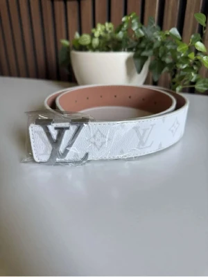 L.V bälte - Dm vid intresse