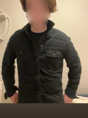 Polo Ralph Lauren Overshirt  - Ralph Lauren Overshirt/cardigan jätte trevlig till           våren/sommaren. Strl M Nypris 2100 mitt pris 450