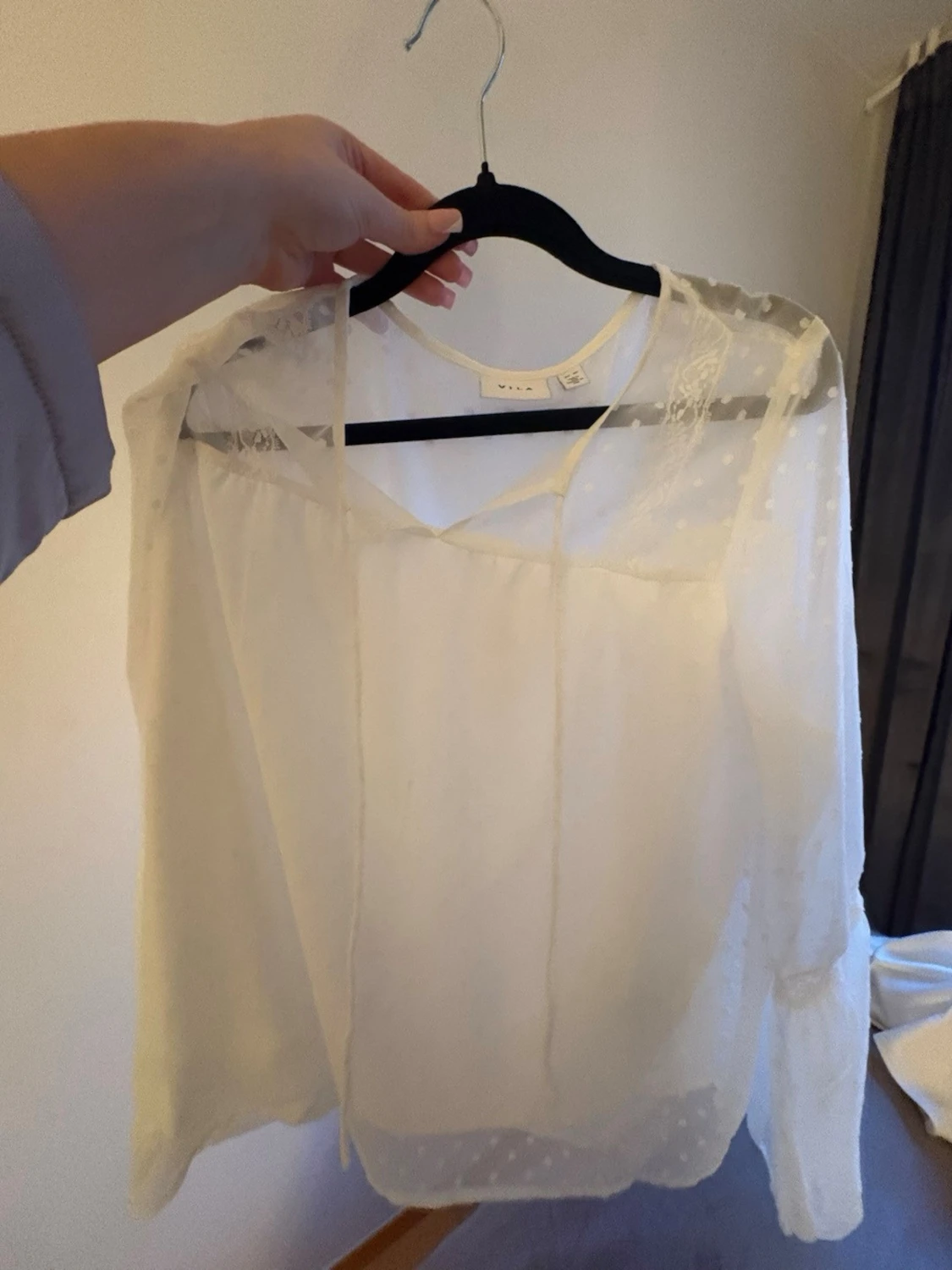 Vit transparent blus från VILA