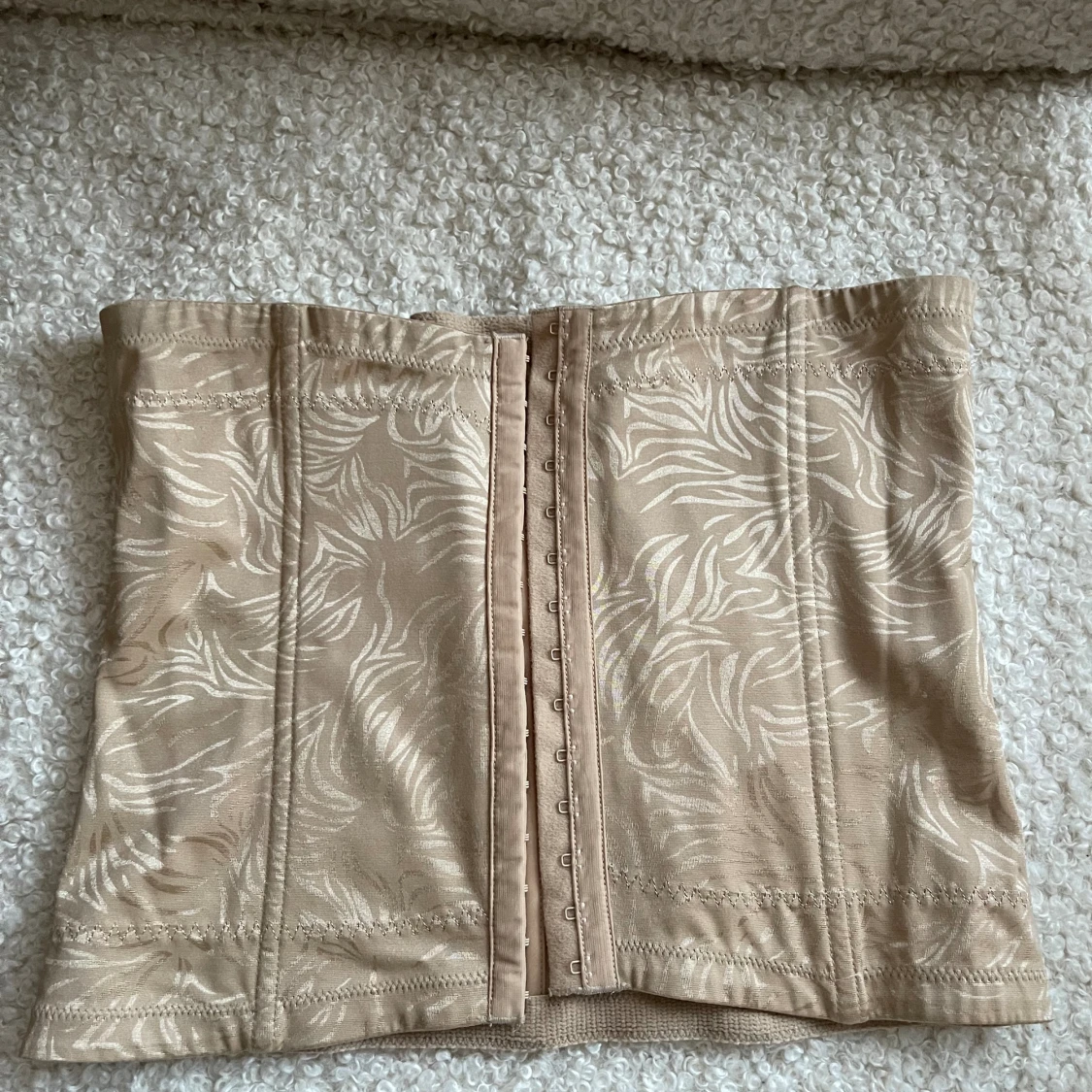 Maidenform korsett - 91