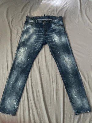 Dsquared2 jeans  - Dsqaured2 jeans köpta från vestiaire kan visa kvitto