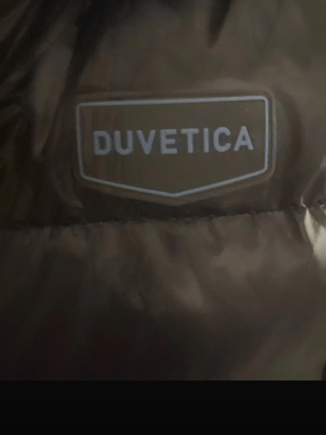 Svart dunväst från Duvetica med huva - 2