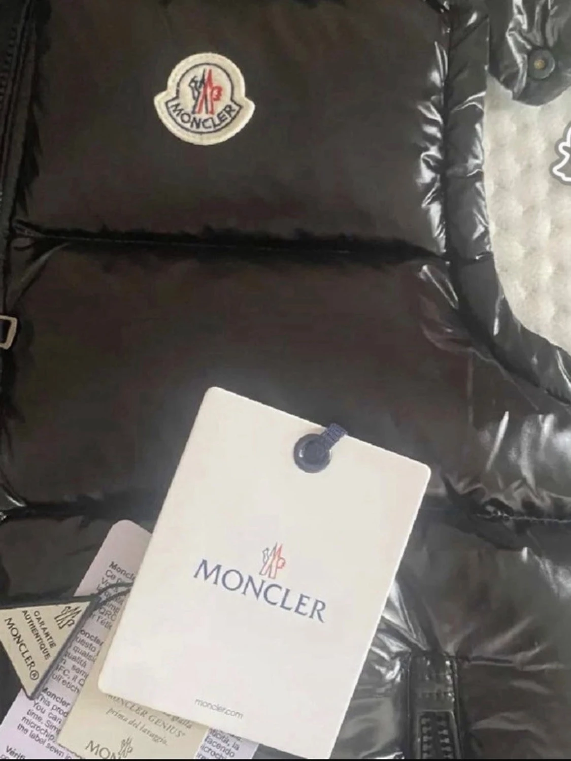 Svart dunjacka från Moncler - 3