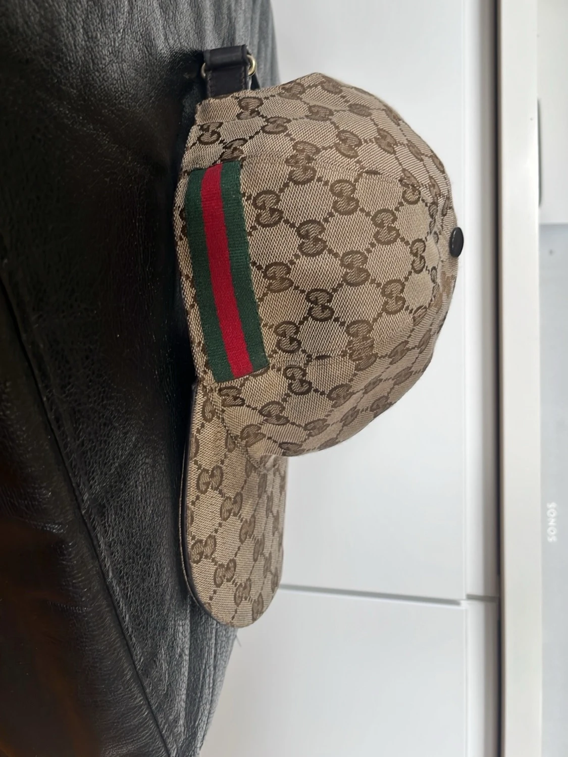 Gucci beige keps med GG-mönster