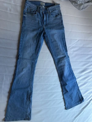 Only jeans - Knappt använda jeans ifrån Only