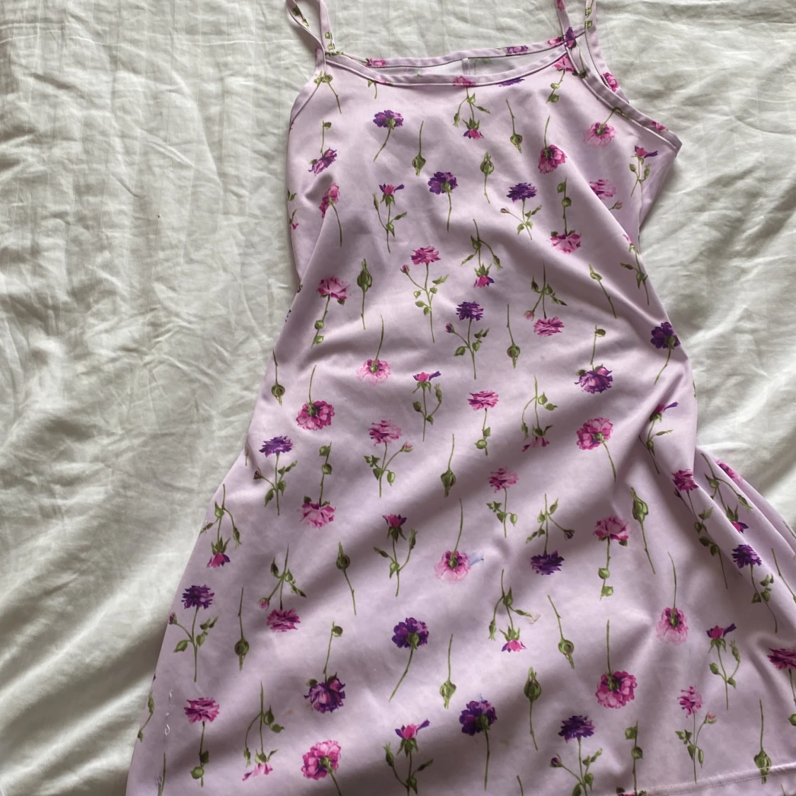 Blommig klänning 