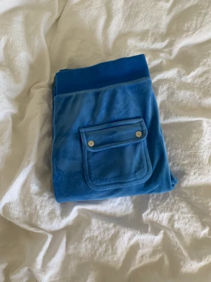 Juicy - Blå juicy, kontakta mig vid eventuella frågor 🤗