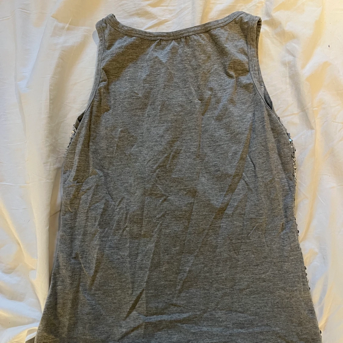 Glittrigt linne  - 91