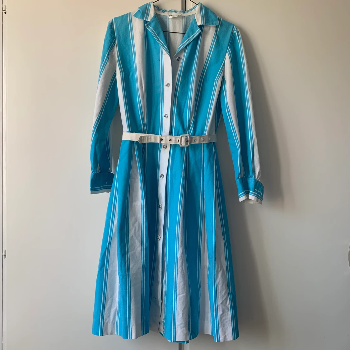 Vintage blå randig klänning