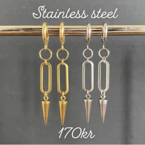 Örhängen  - Frakt 15kr ❤️