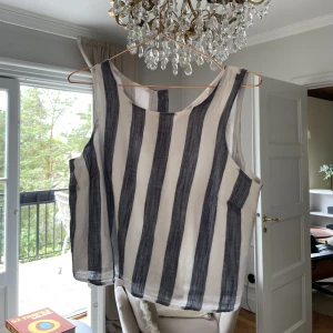 Randig topp - Bra skick!