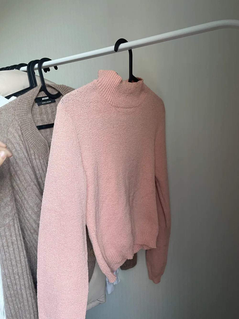 Polo tröja i rosa väldigt fint skick i storlek xs. Tröjor & Koftor.