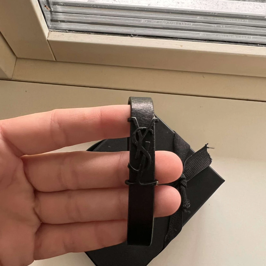 Saint Laurent armband - 91