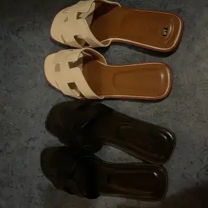 Hermes inspirerade sandaler  1500kr/par   Så båda för 3000kr.