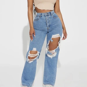 Jeans  - Helt nya aldrig använda från Fashion Nova 