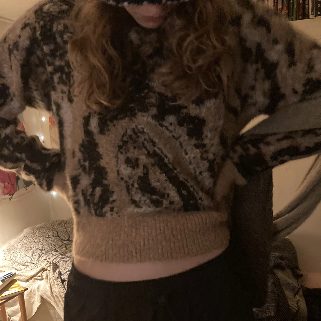 kort stickad brunsvart tröja - 91