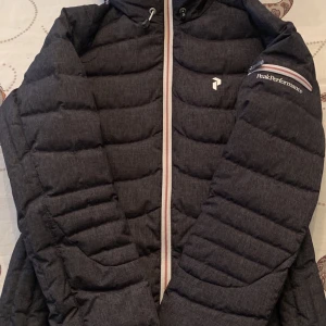 Peak Performance Skidjacka - Peak Performance skidjacka stl S grå/ svart