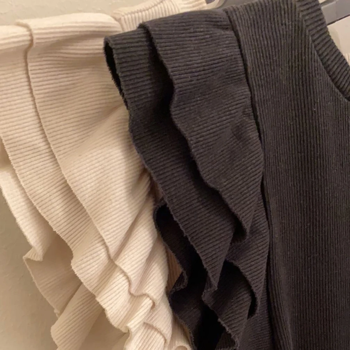 Svart och vit topp från Zara - 90