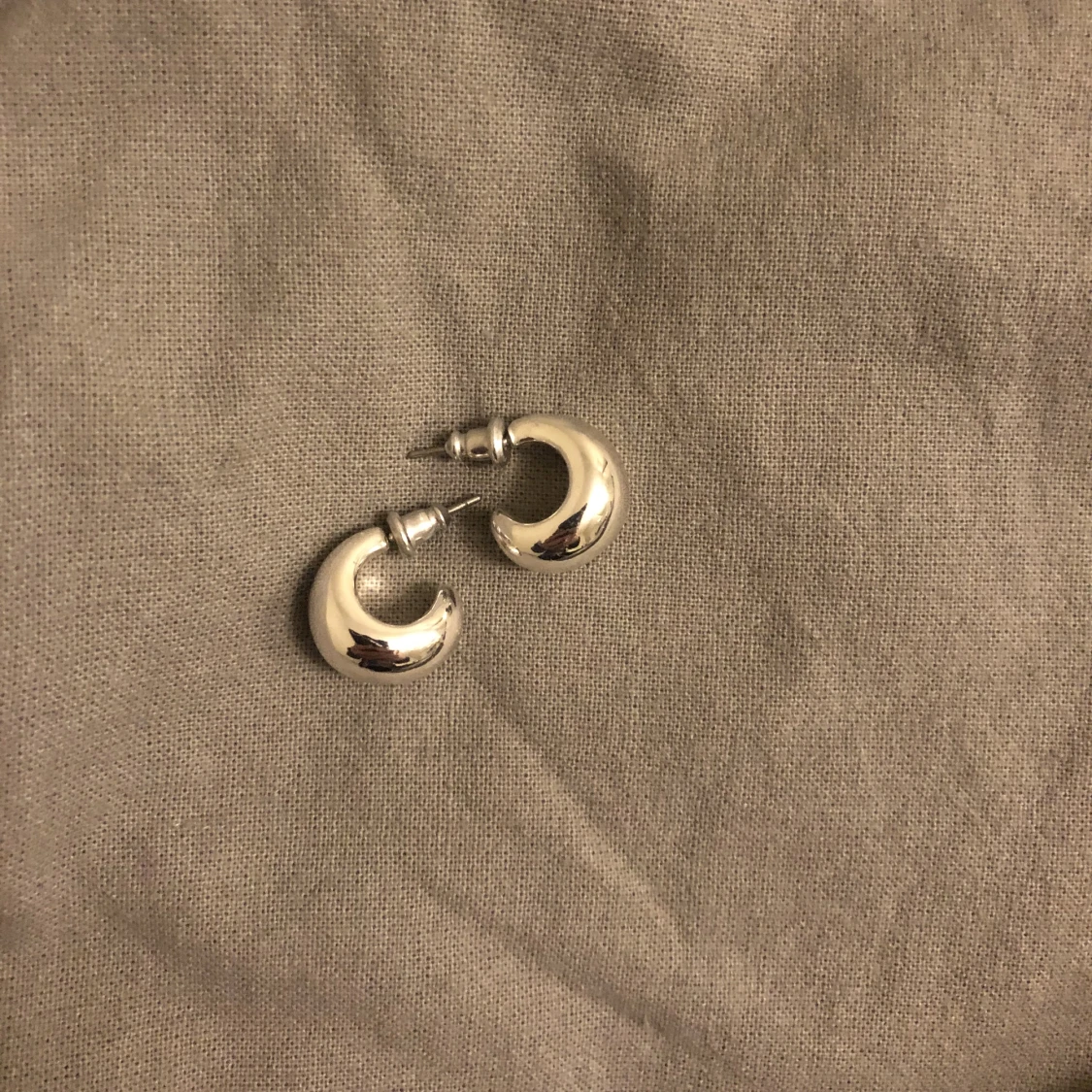 silver örhängen pilgrim